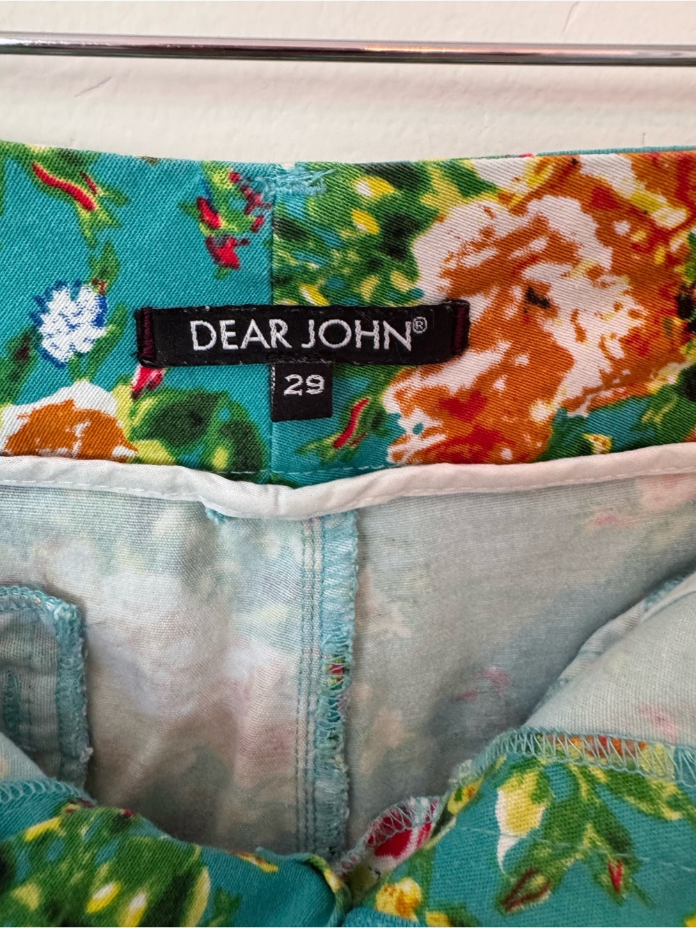 Dear John Women's Teal Finnegan Floral Print Cuffed Shorts Size 29 Cotton EUC - Picture 8 of 13